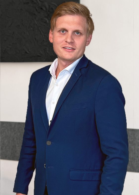 Christopher Dovjak